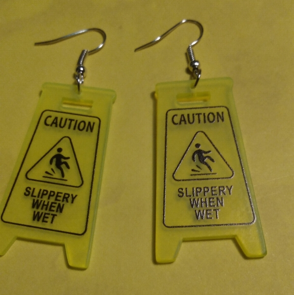 Caution Sign Earrings "Slippery When Wet" - Picture 2 of 4